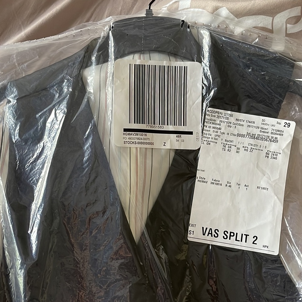 Lauren Ralph Lauren Men's Classic-Fit UltraFlex Stretch Suit Jacket & Vest - Picture 10 of 13